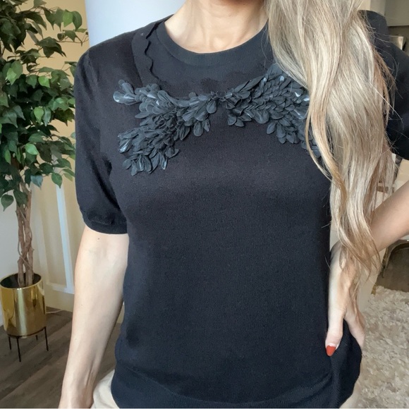 NWT Cable & Gauge Black Short Sleeve Bow Embellished Knit Top Holiday Party S - Picture 2 of 10